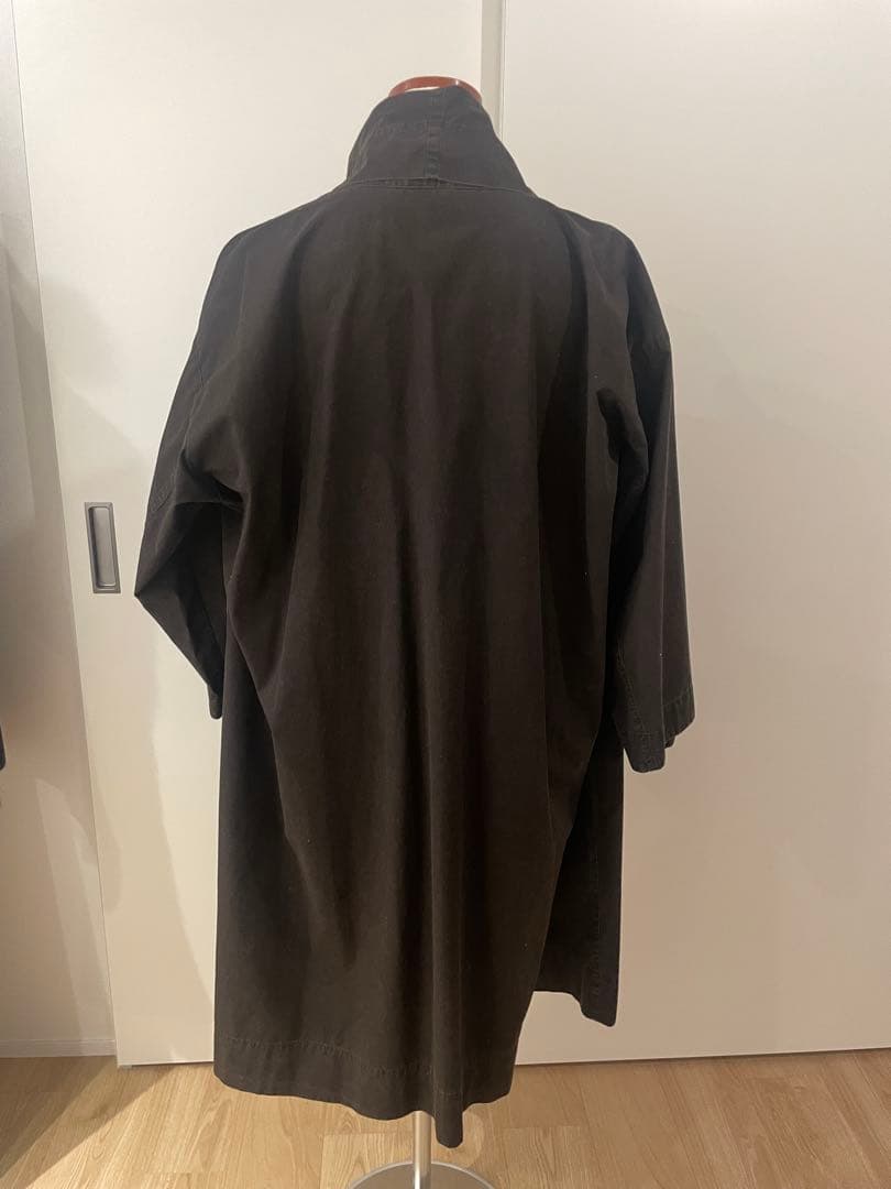 イッセミヤケ　ポンチョ・ケープコート