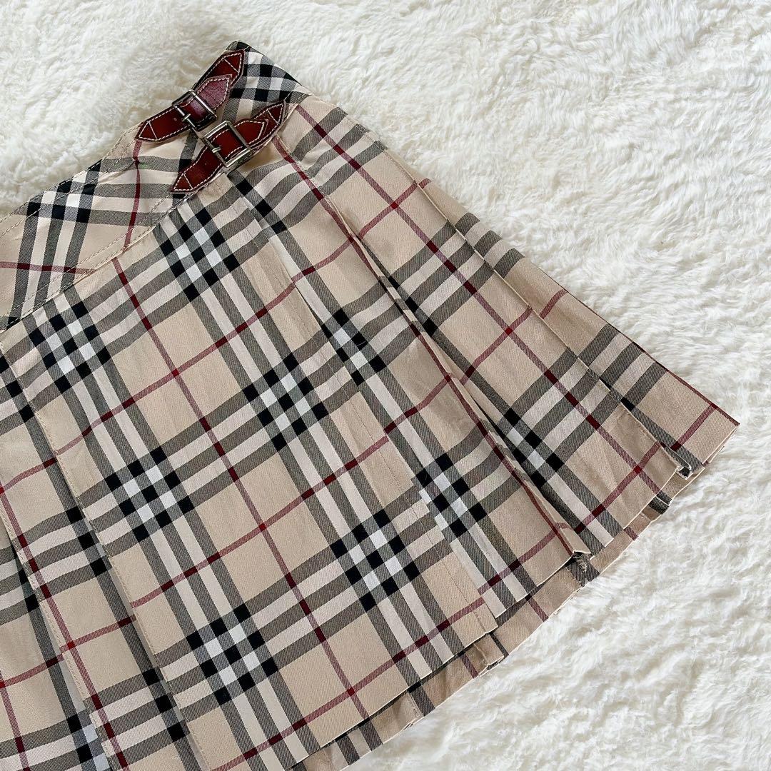 【バーバリーブルーレーベル】ベルトラッププリーツスカート ベージュノバチェック