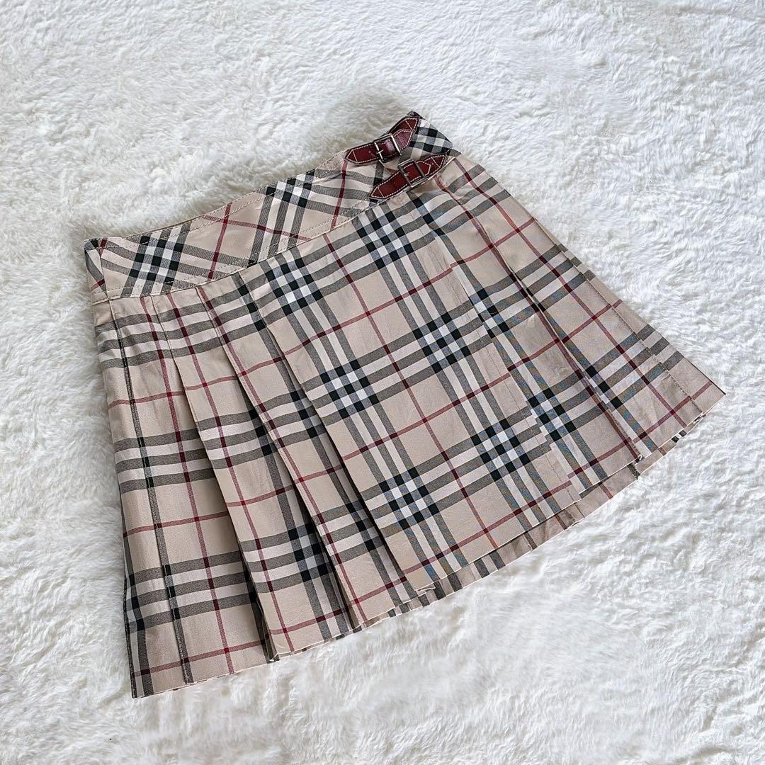 【バーバリーブルーレーベル】ベルトラッププリーツスカート ベージュノバチェック