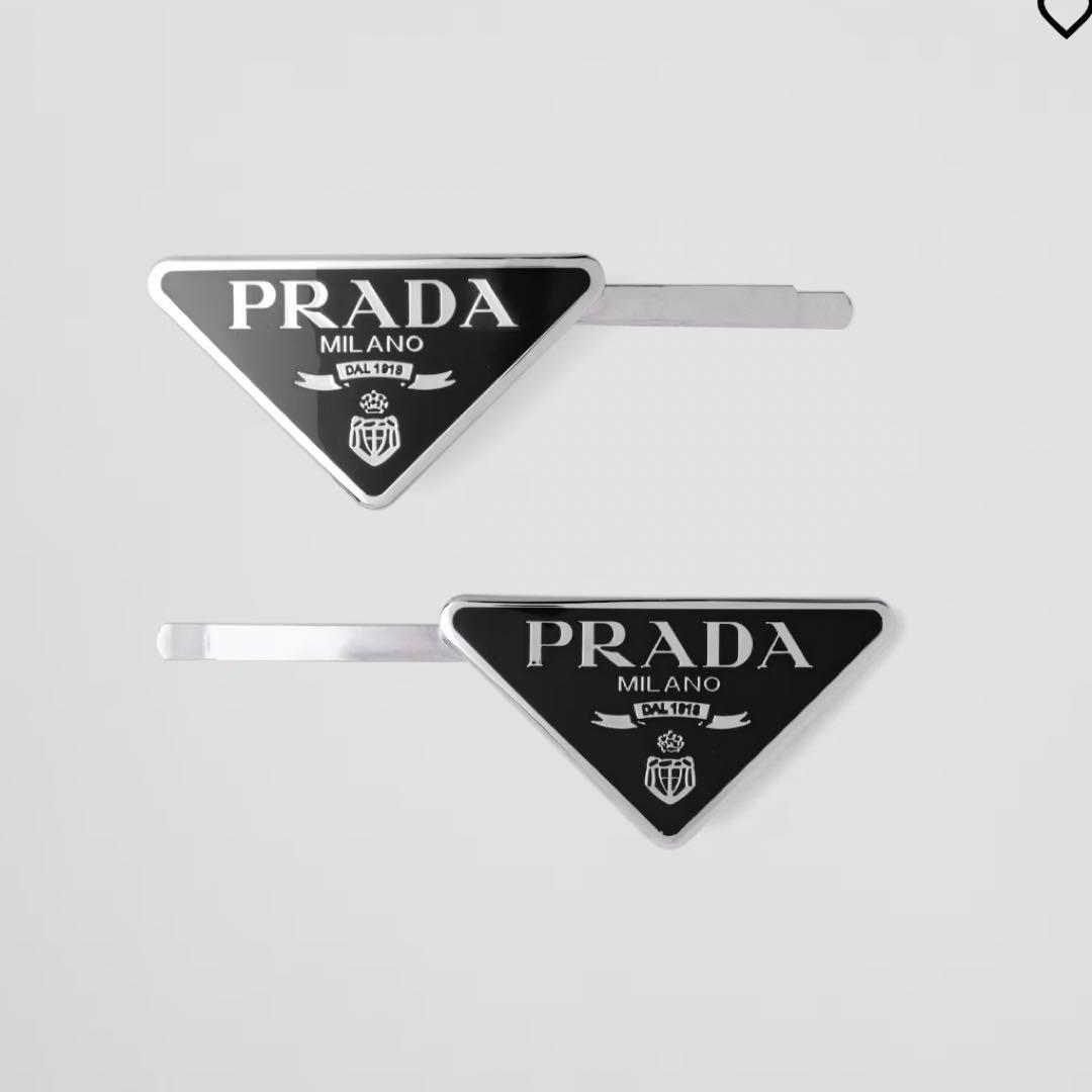 新品未使用 PRADA メタルヘアピン　ブラック