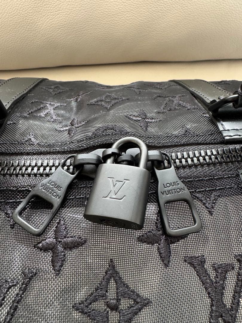 LOUIS VUITTON ルイヴィトン キーポル50