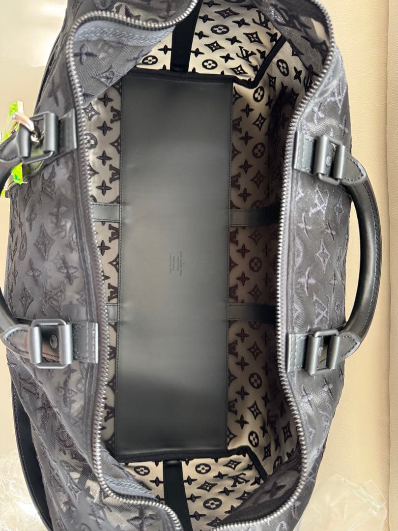 LOUIS VUITTON ルイヴィトン キーポル50