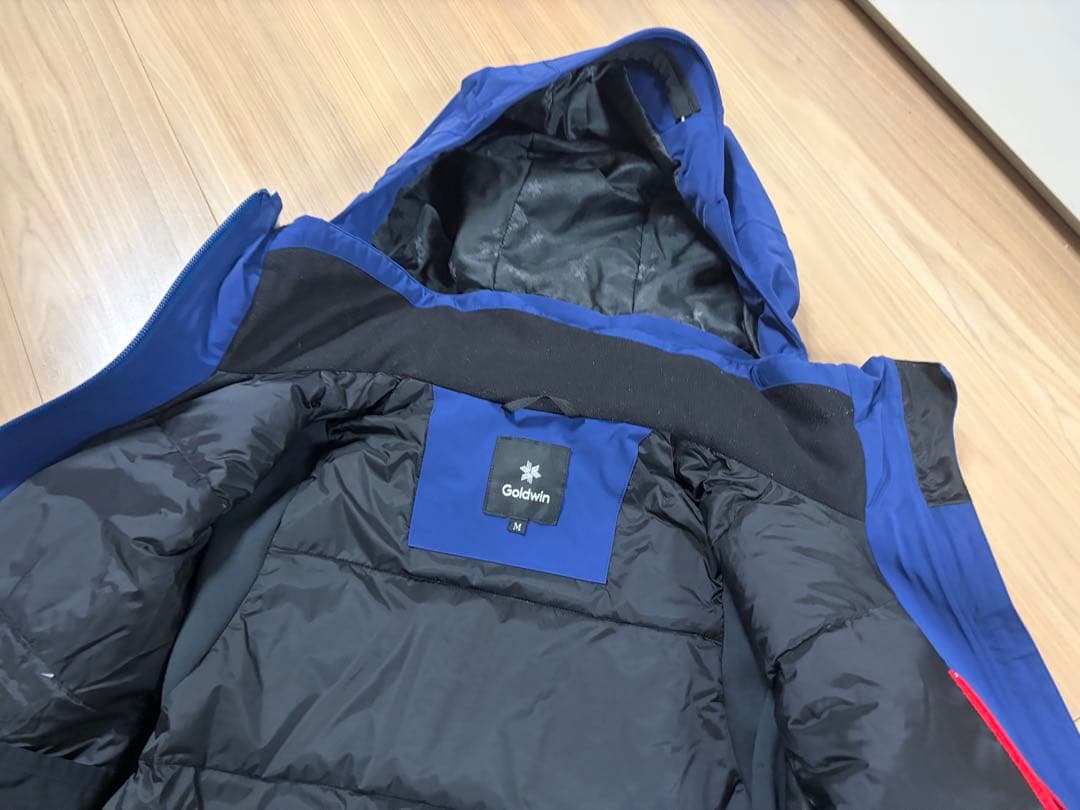 ★定価10万★お洒落　ゴールドウィン　スキーウエア 上下セットSAJ デモ技術選