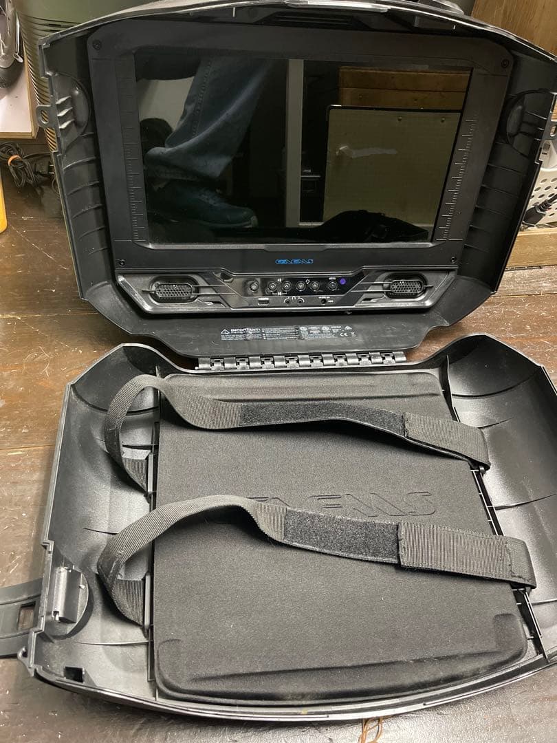 GAEMS ゲーミングモニター ケース
