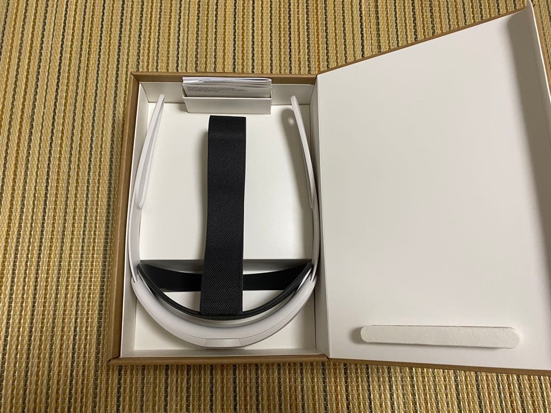  Quest 3 128GB(Eliteストラップ、ケース付き)