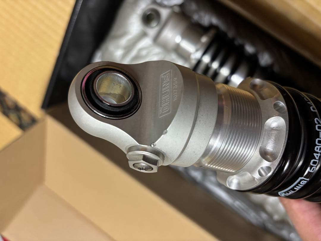 オーリンズ KA756 リアサスペンション 旧Z系 Z1R/Z1000R/900