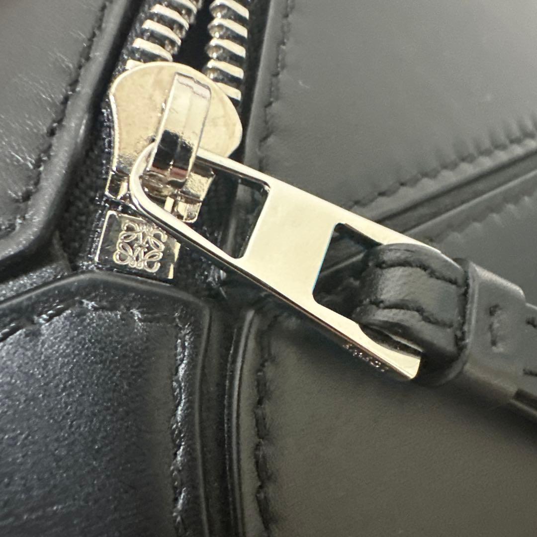 LOEWE パズルスモールショルダーバッグ　サテンカーフ　正規店購入　極美品