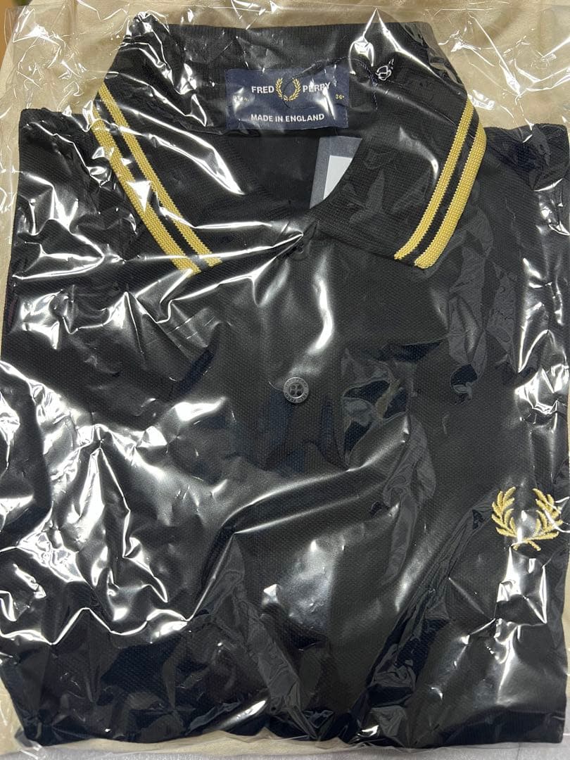 FRED PERRY ブラックポロシャツ サイズ36 半袖