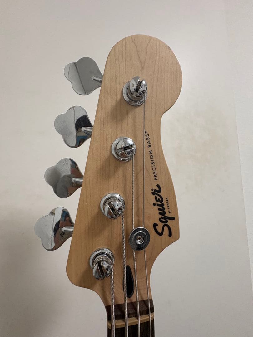 フェンダープレシジョンベース