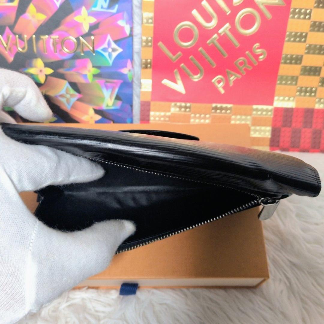 【セール中！】ルイヴィトン エピ ポルトフォイユ ウジェニ 二つ折り財布 黒