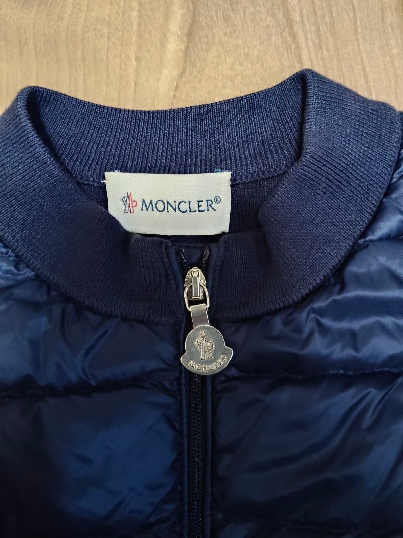 MONCLER ネイビー ダウンジャケット