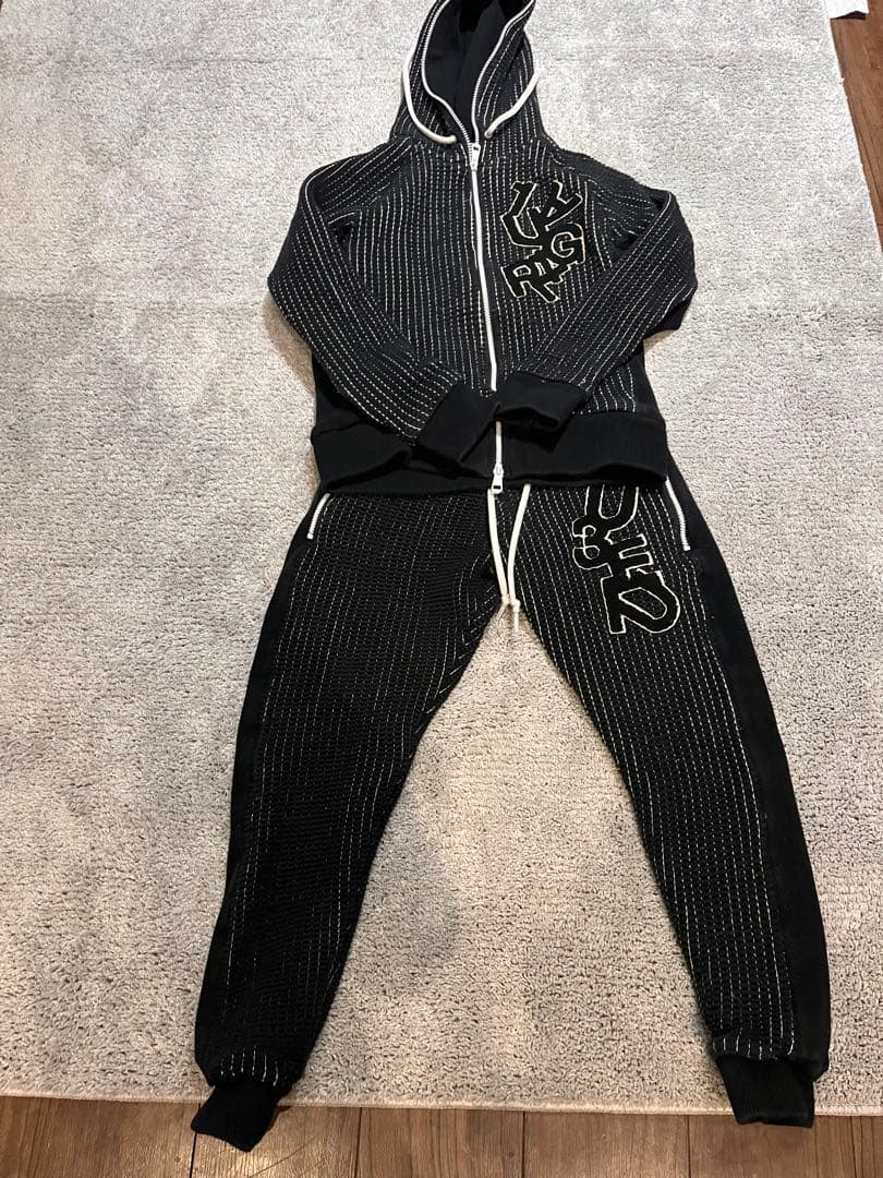 1PIU1UGUALE3 ブラック スウェットセット ジップアップ　サイズS