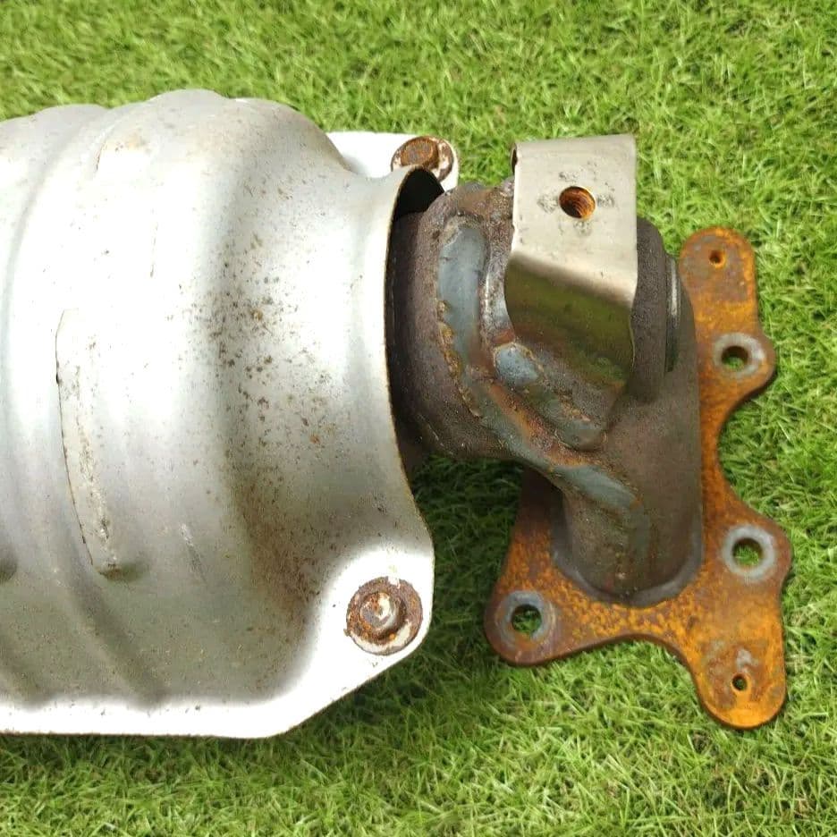 触媒　ショクバイ　キャタライザー　ホンダB03