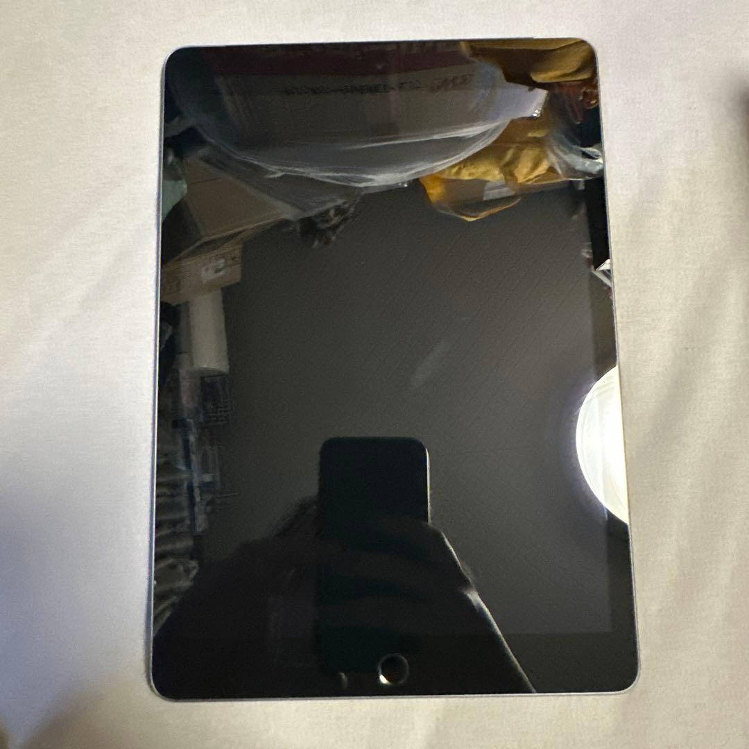 Apple iPad 第9世代 64GB SiMフリー 3