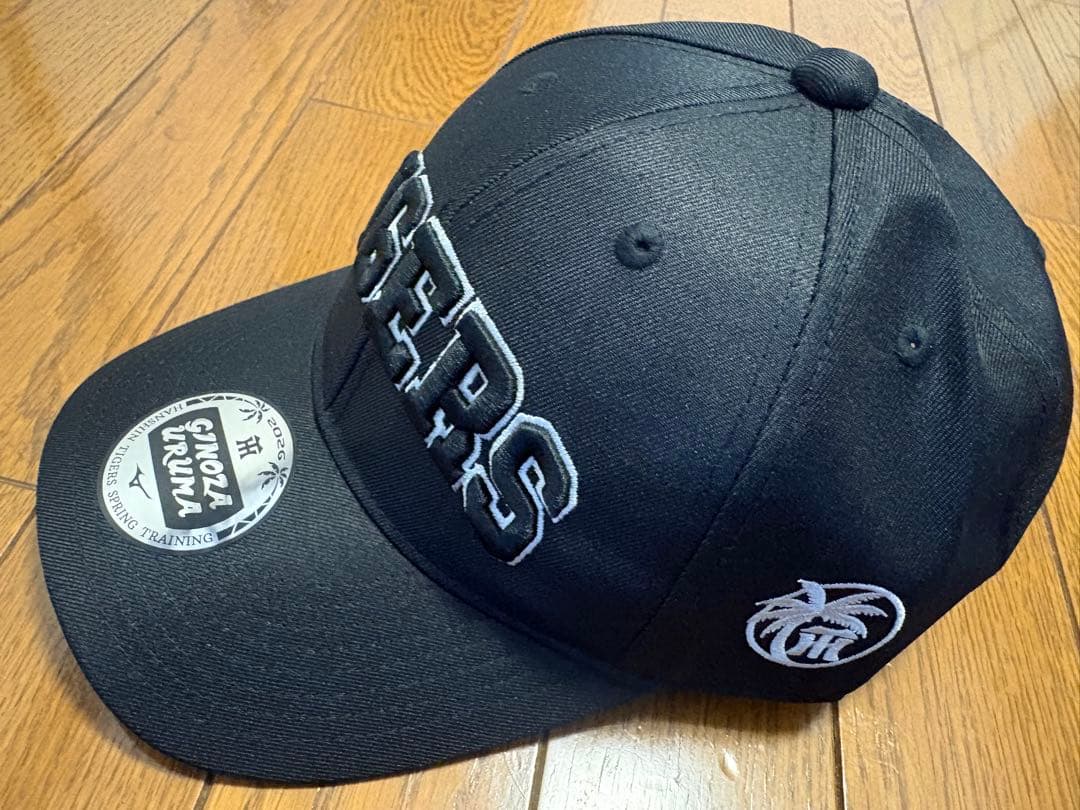 非売品！2026キャンプ 黒関係者限定 阪神タイガース 帽子 キャップ 宜野座