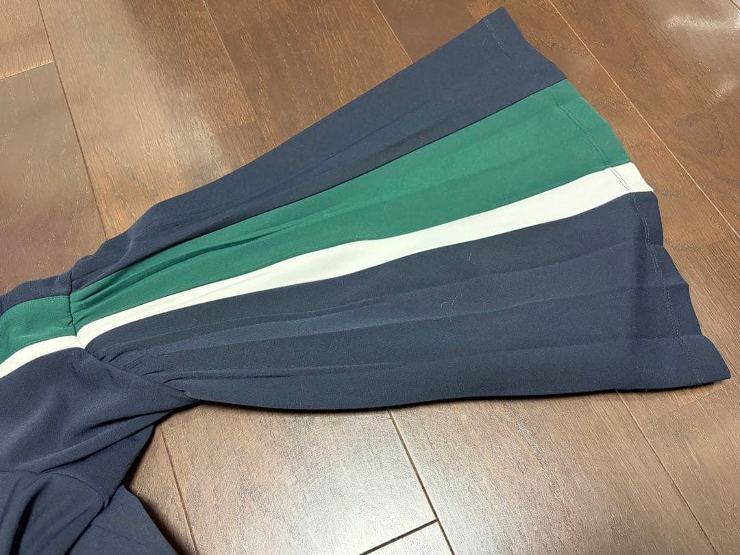 【FACETASM】ファセッタズム／プリーツスリーブジップアップジャケット