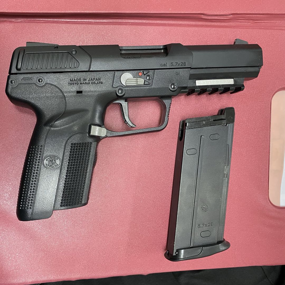 本日まで値下げ 東京マルイ KSG FN57 LCP まとめ売り　トイガン