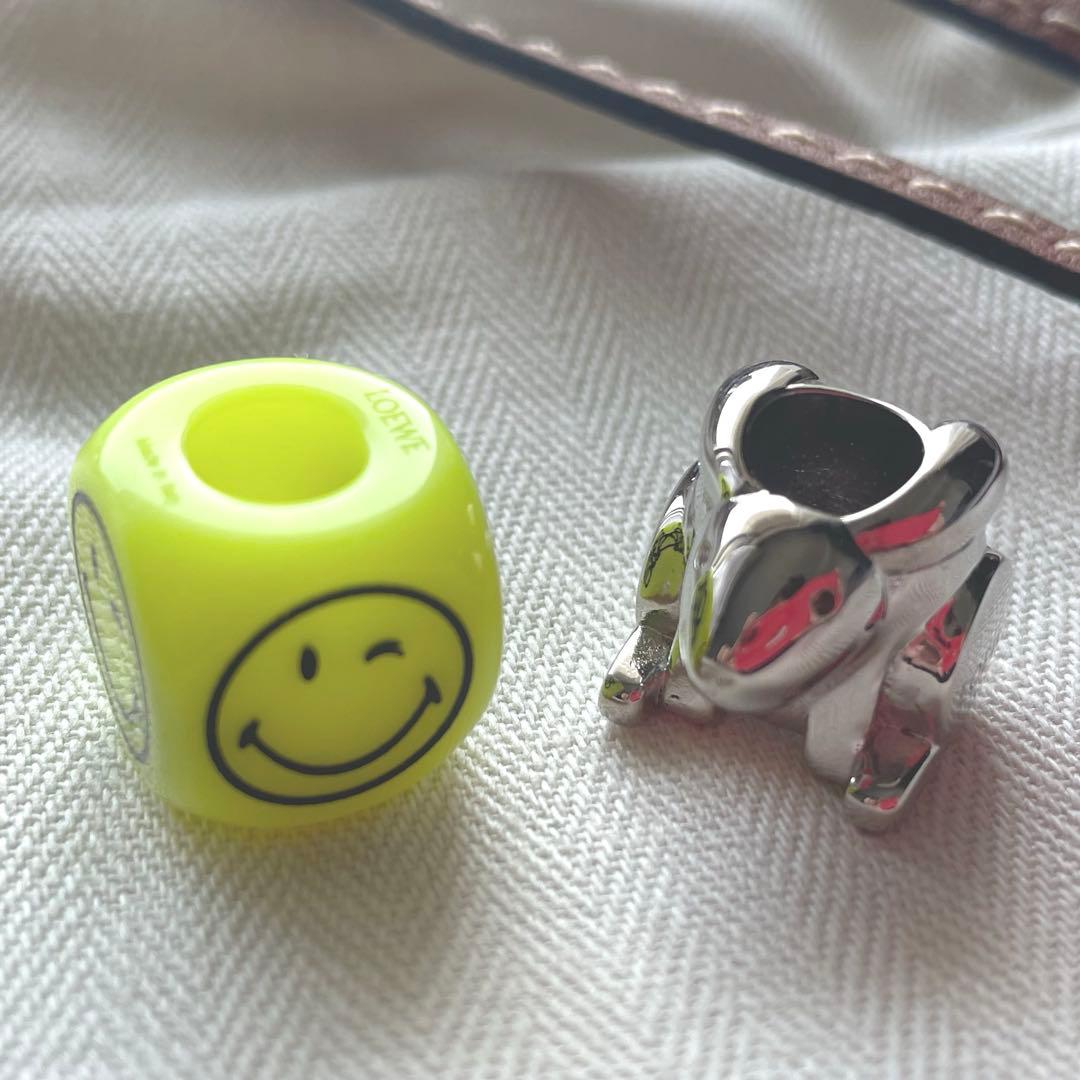 LOEWE レザーストラップ　シルバー チャーム セット