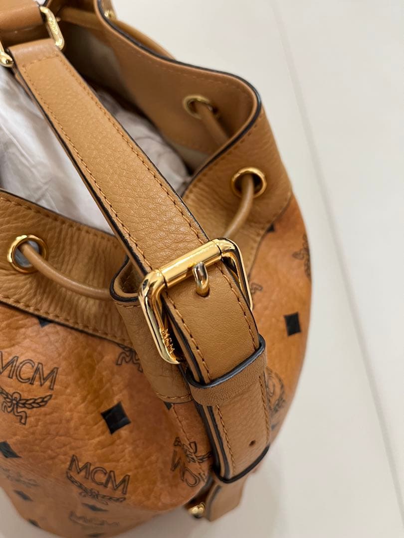 MCM ブラウン ダイヤモンドパターン ショルダーバッグ