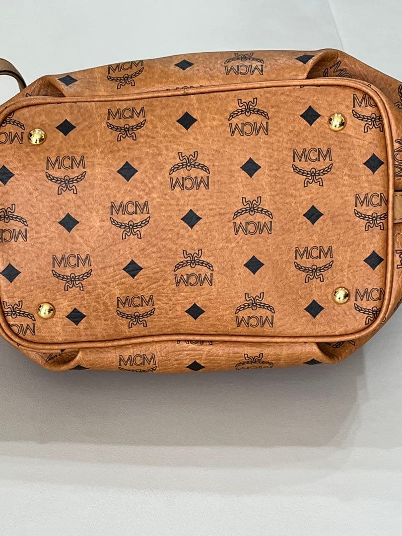 MCM ブラウン ダイヤモンドパターン ショルダーバッグ