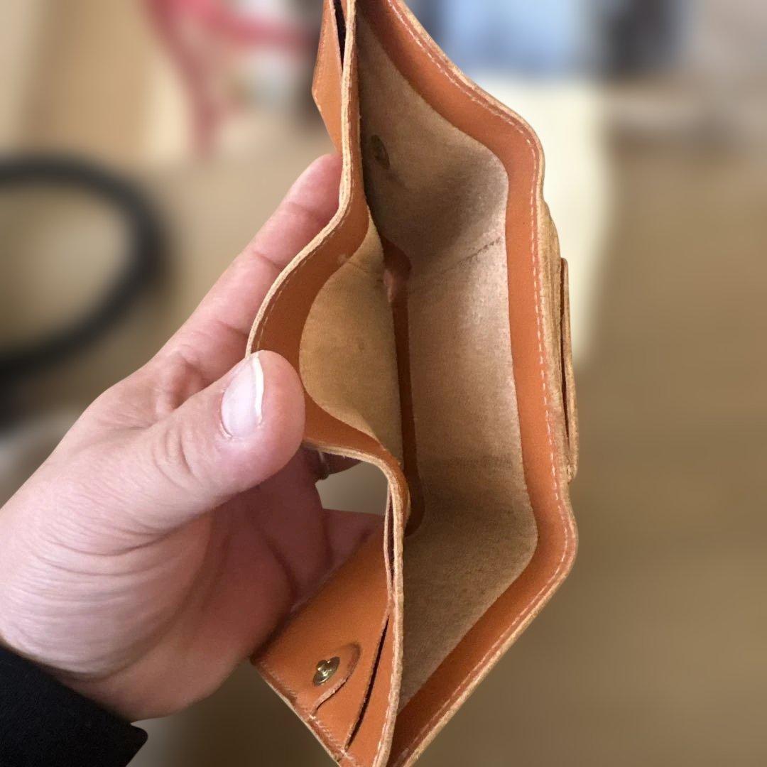 ILBISONTE イルビゾンテ三つ折財布