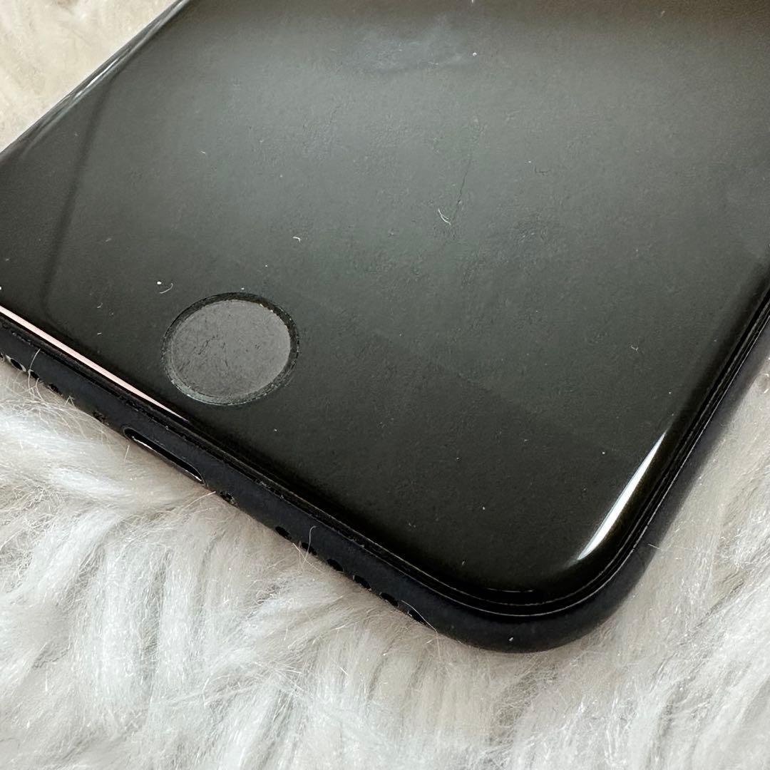 iPhone SE 本体 (第2世代) ブラック 64GB SIMフリー