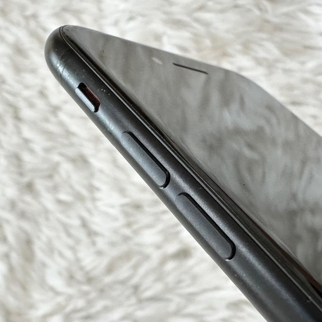 iPhone SE 本体 (第2世代) ブラック 64GB SIMフリー