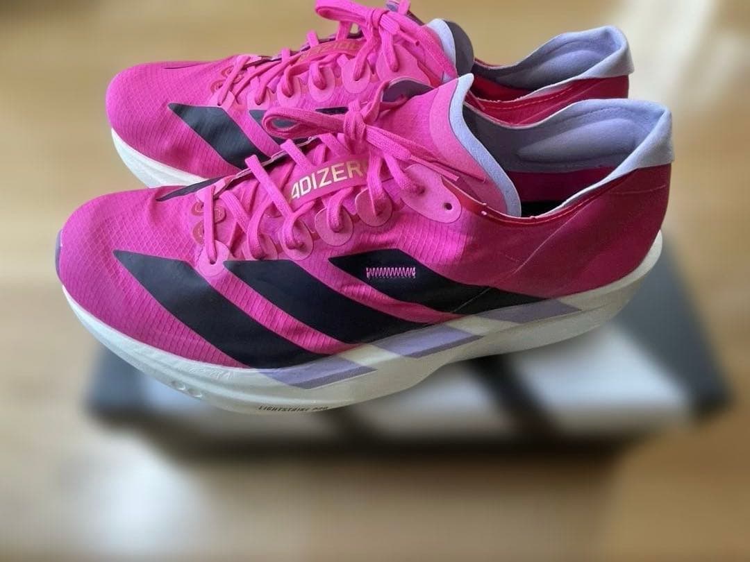 【ふわふわ】アディゼロ タクミ セン 11 27.0cm