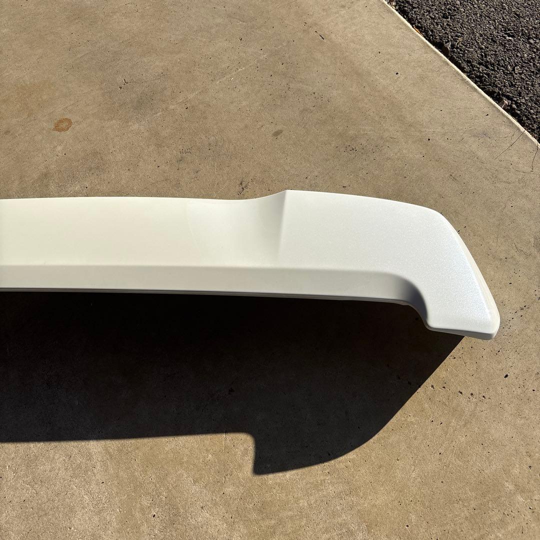 ヴォクシー　80 リアスポイラー