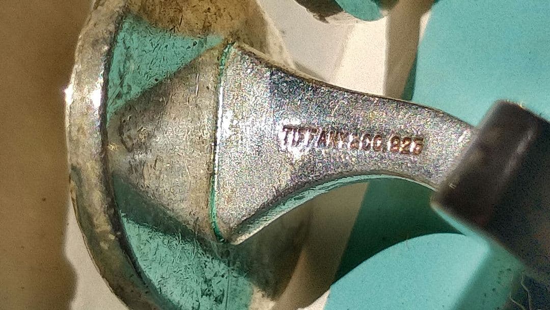 【Tiffany & Co. ネクタイピン&カフス　 シルバーゴールド編み込み】