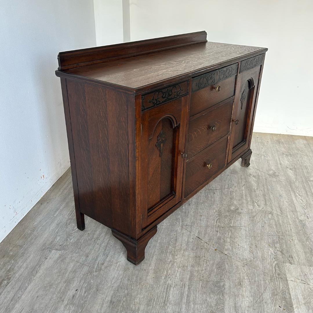 イギリス アンティーク　家具 サイドボード 1930年頃 ビンテージ 497A