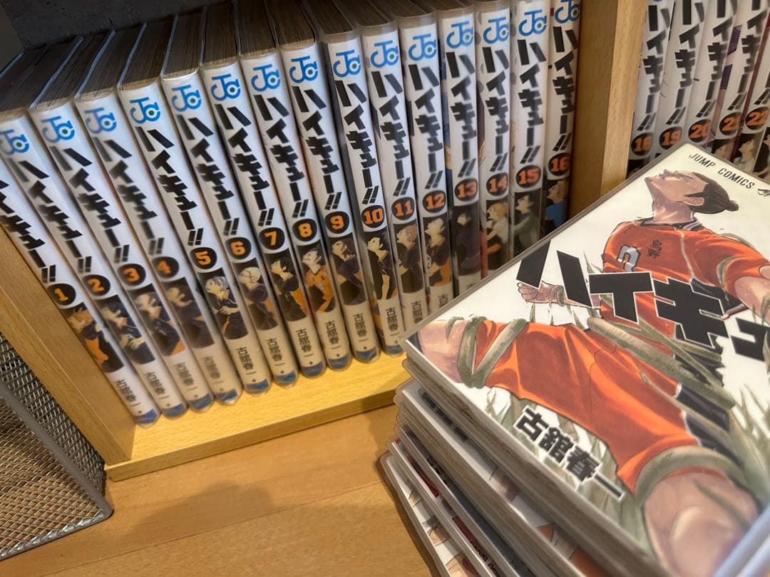 ハイキュー 漫画 1〜40巻 ケース付き 一回だけ読んで後はしまってありました
