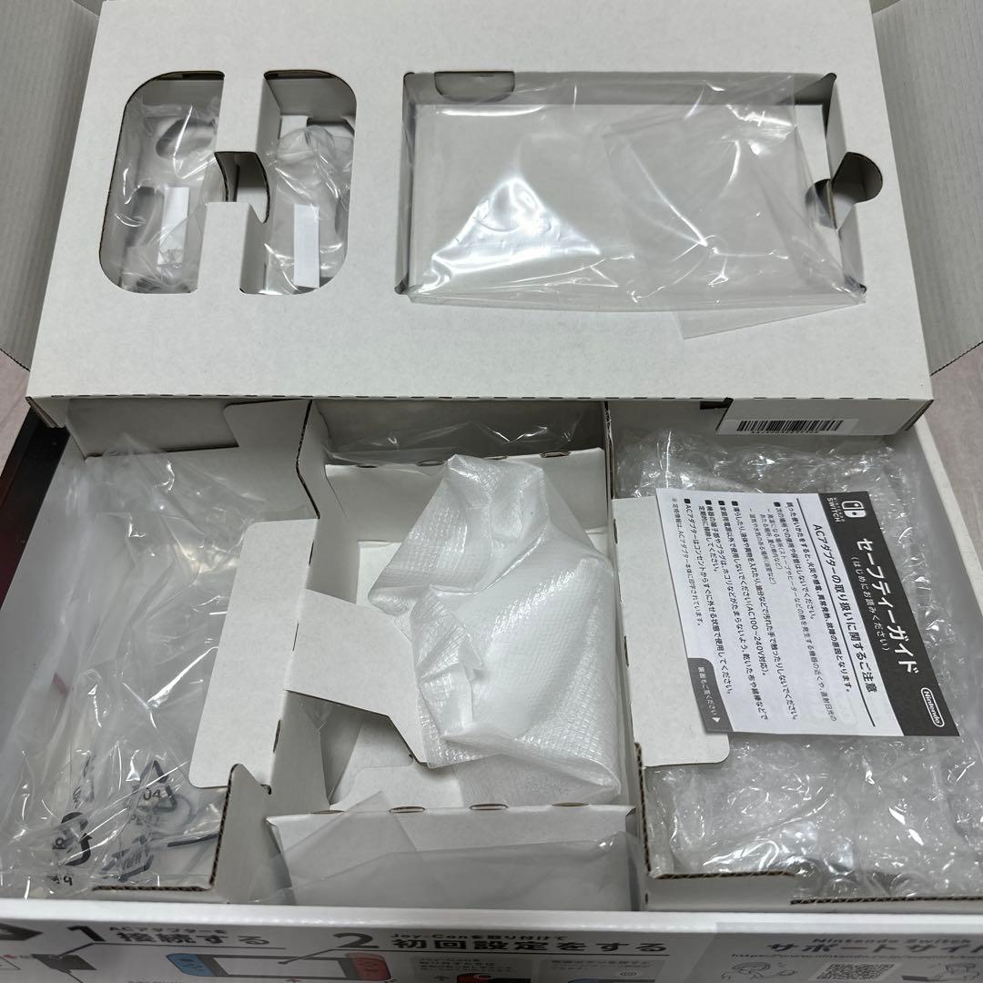 Nintendo Switch 本体 青/赤 Joy-Conセット