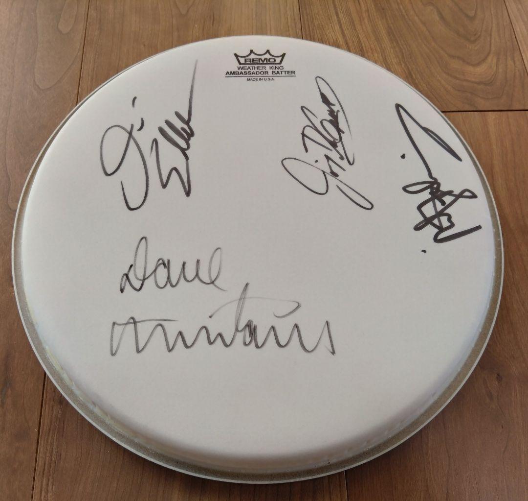 MEGADETH サイン入りドラムヘッド 写真付き