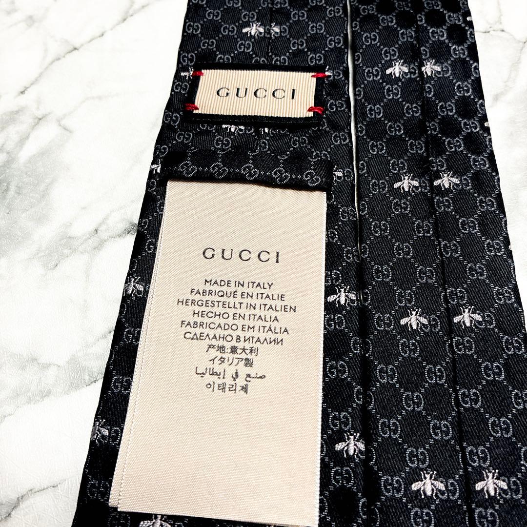 ✨未使用クラス✨GUCCI 現行　GG柄✖️蜂総柄　人気のブラック　ネクタイ