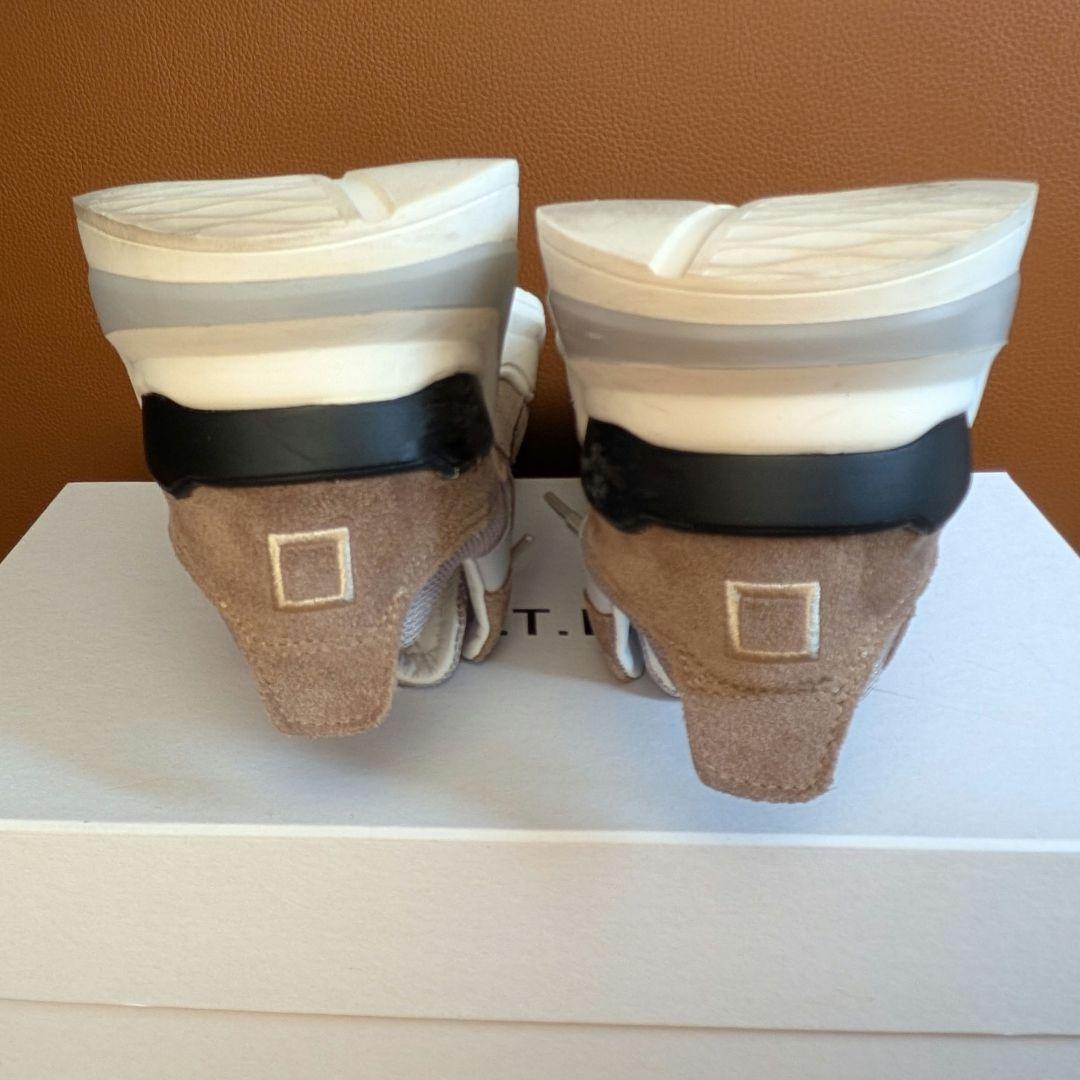 D.A.T.E. デイト　FUGA スニーカー　38 サイズ　ベージュ　24.5