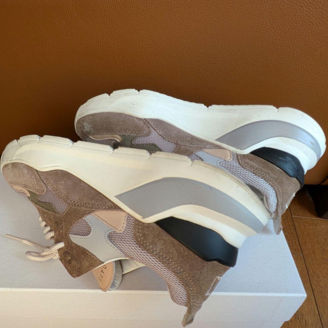 D.A.T.E. デイト　FUGA スニーカー　38 サイズ　ベージュ　24.5