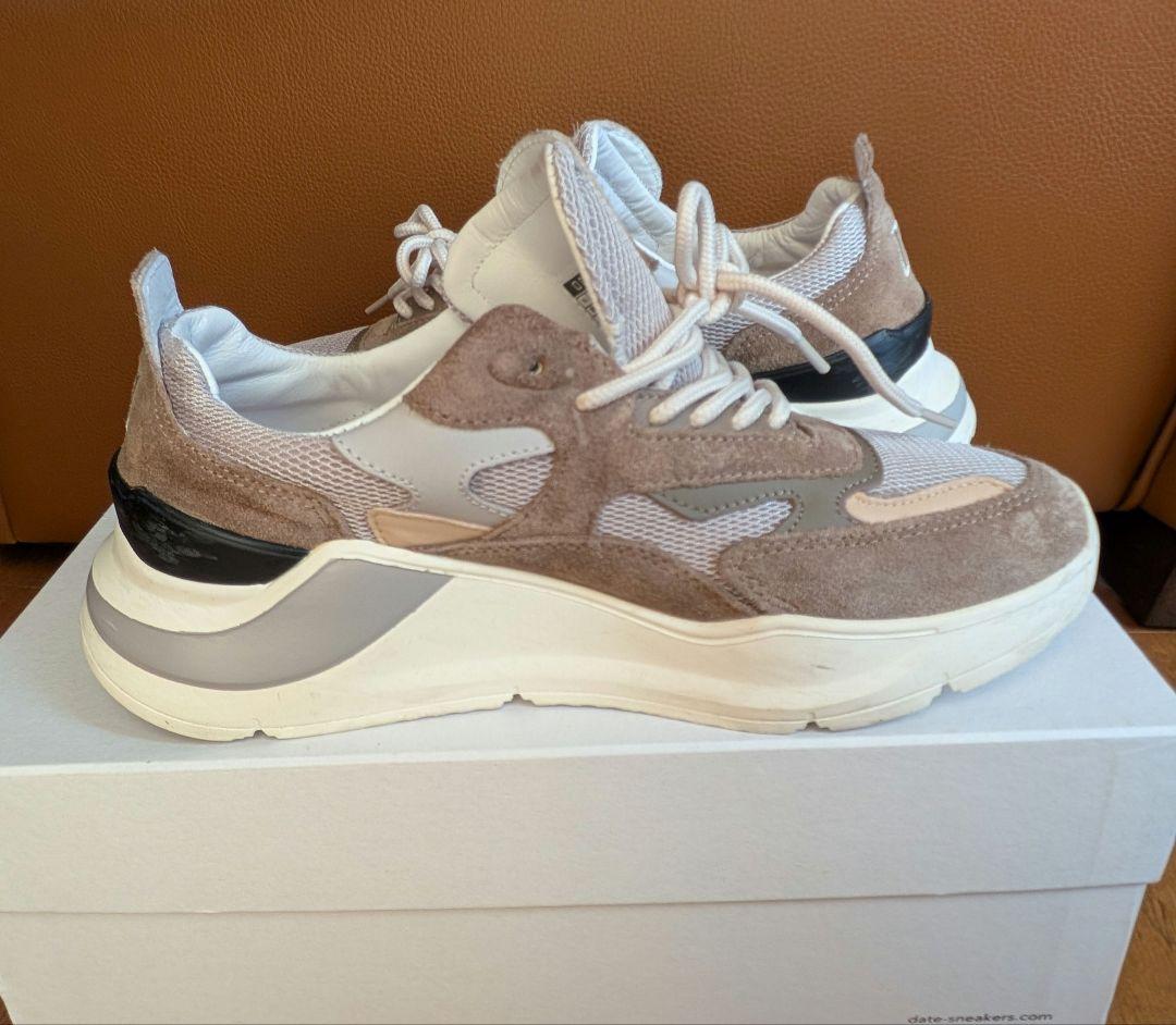 D.A.T.E. デイト　FUGA スニーカー　38 サイズ　ベージュ　24.5