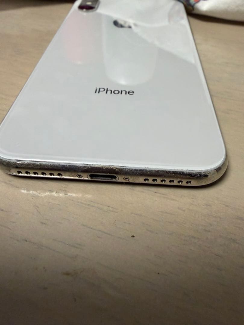天野けんぞう 　Apple iPhone X シルバー