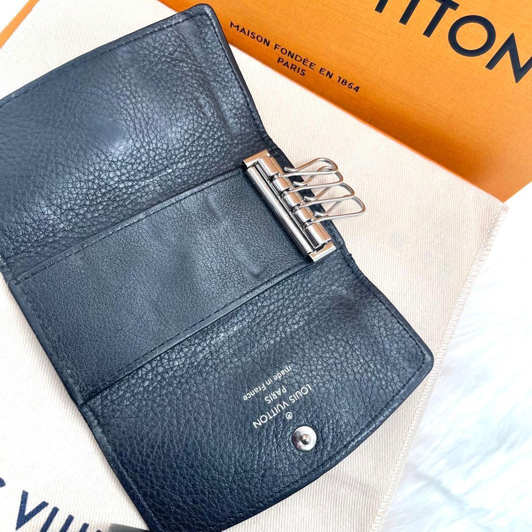 ルイヴィトン 　マヒナ 　キーケース 　キーホルダー　4連　940