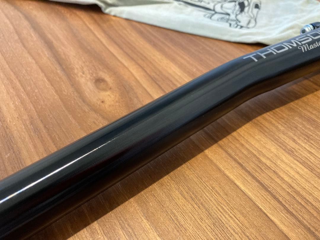 THOMSON Masterpiece シートポスト 27.2mm