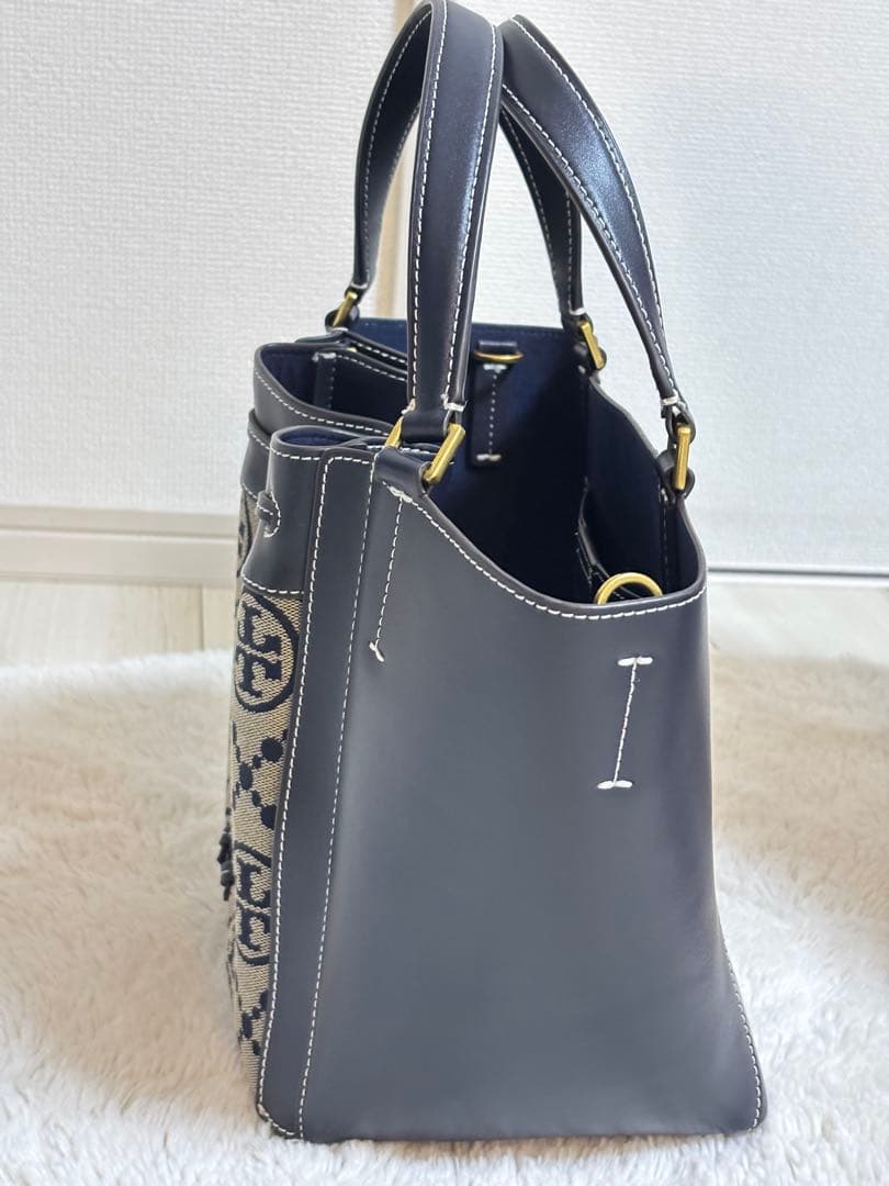 TORY BURCH モノグラムジャカードバケットバッグ