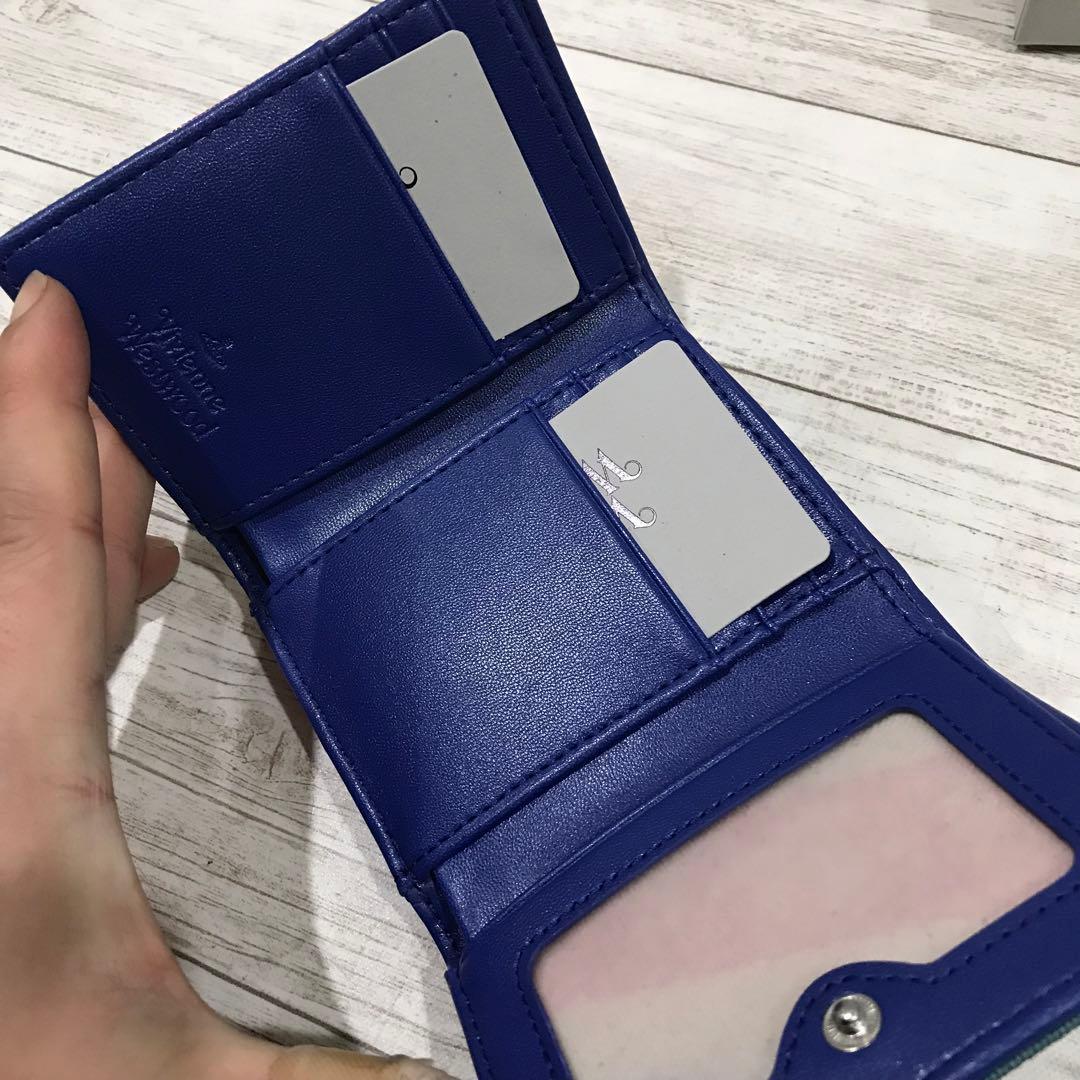新品 Vivienne westwood 財布 箱付き 未使用タグ付き マルチ