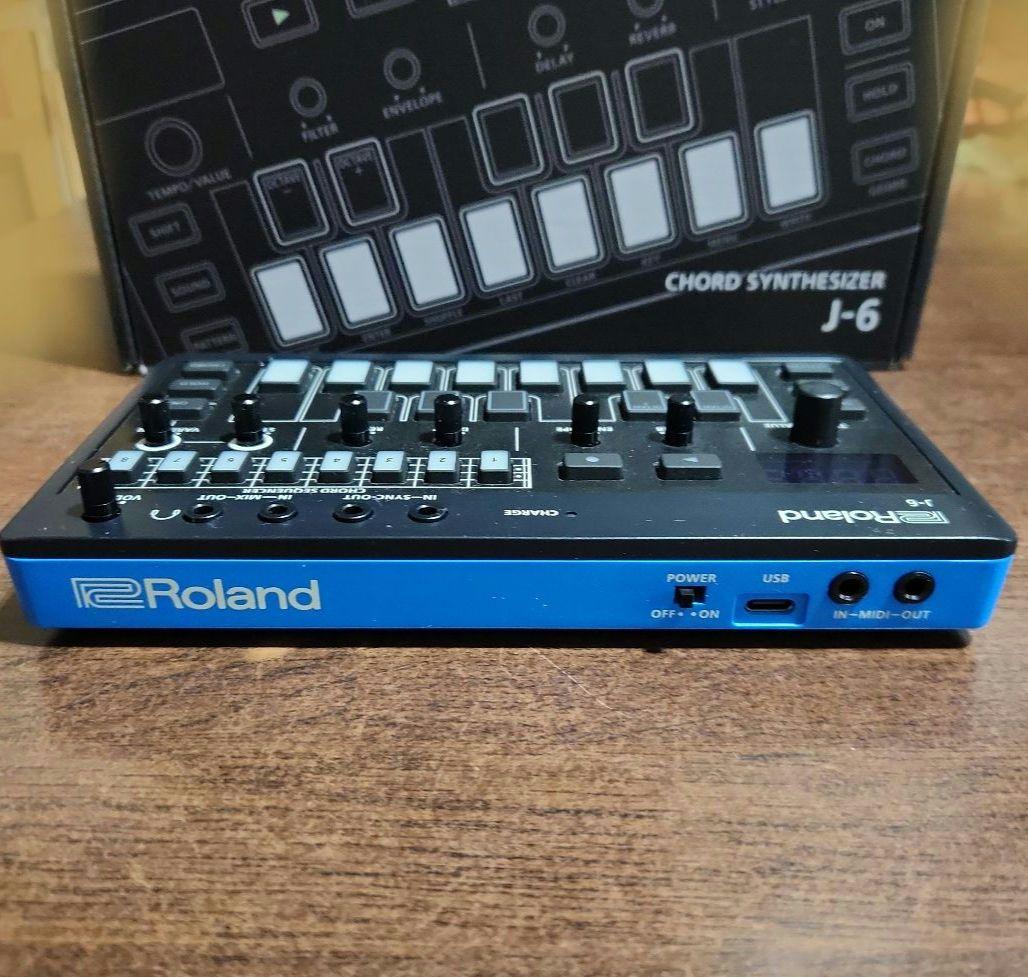 Roland コードシンセサイザー❇️J-6ブルー&T-8オレンジ❇️2点セット