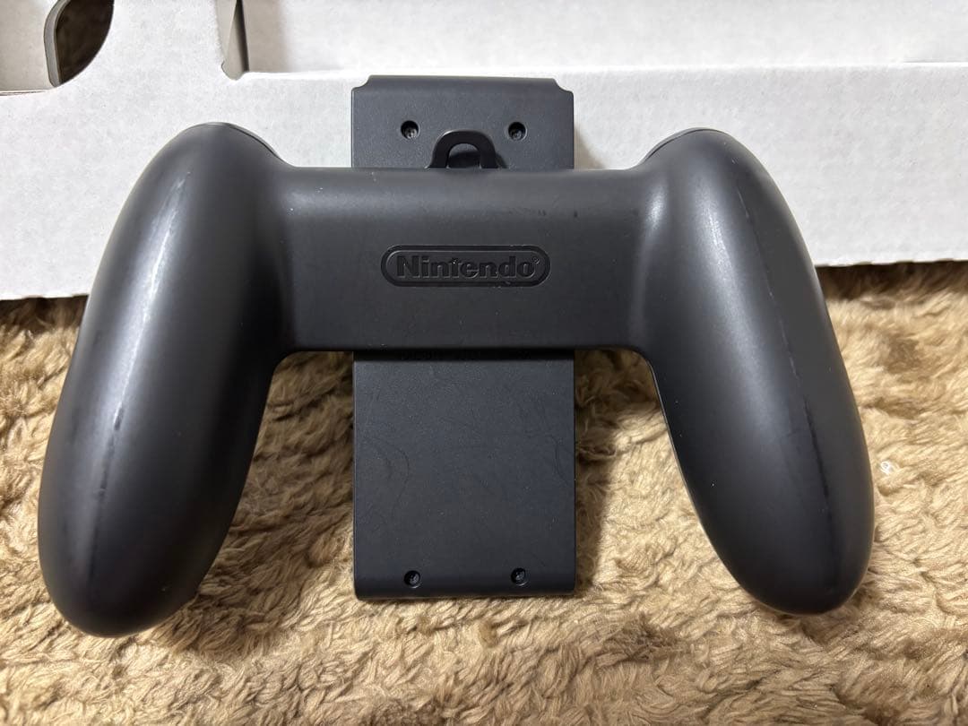 【美品】NintendoSwitch本体 + プロコン(純正)+ モンハンライズ