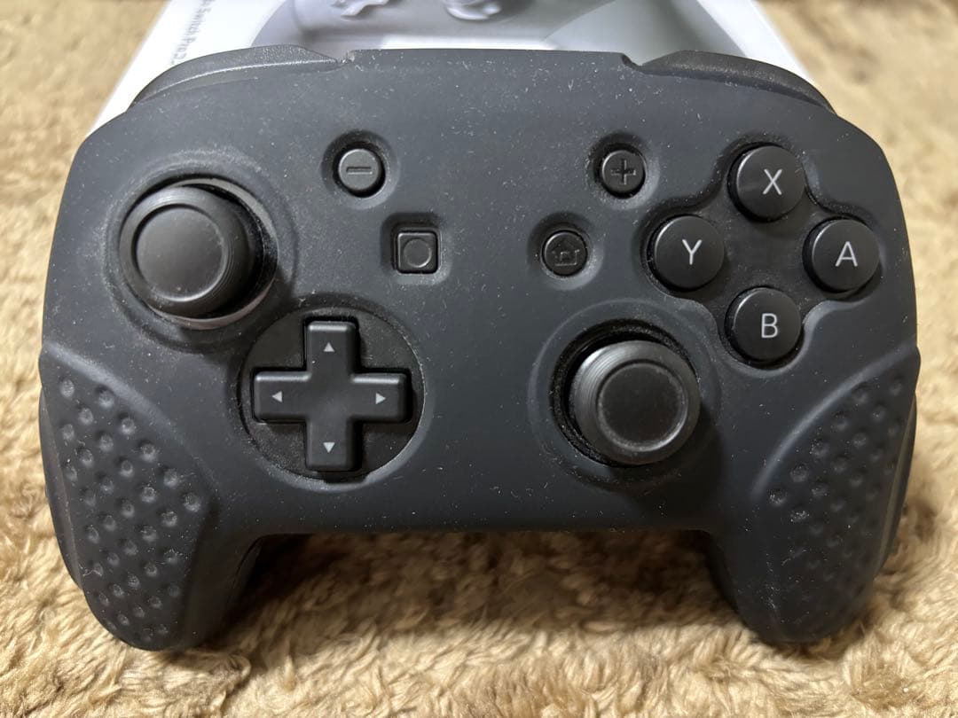 【美品】NintendoSwitch本体 + プロコン(純正)+ モンハンライズ