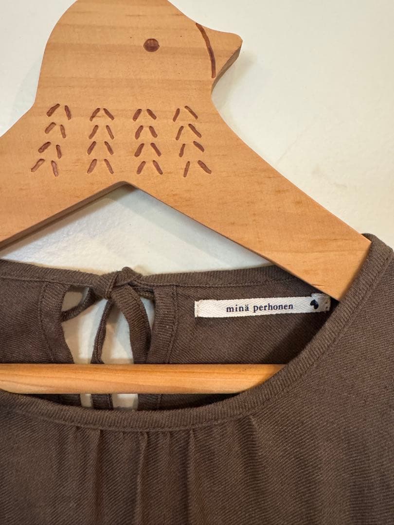 mini perhonen 蝶刺繍 七分袖ワンピース