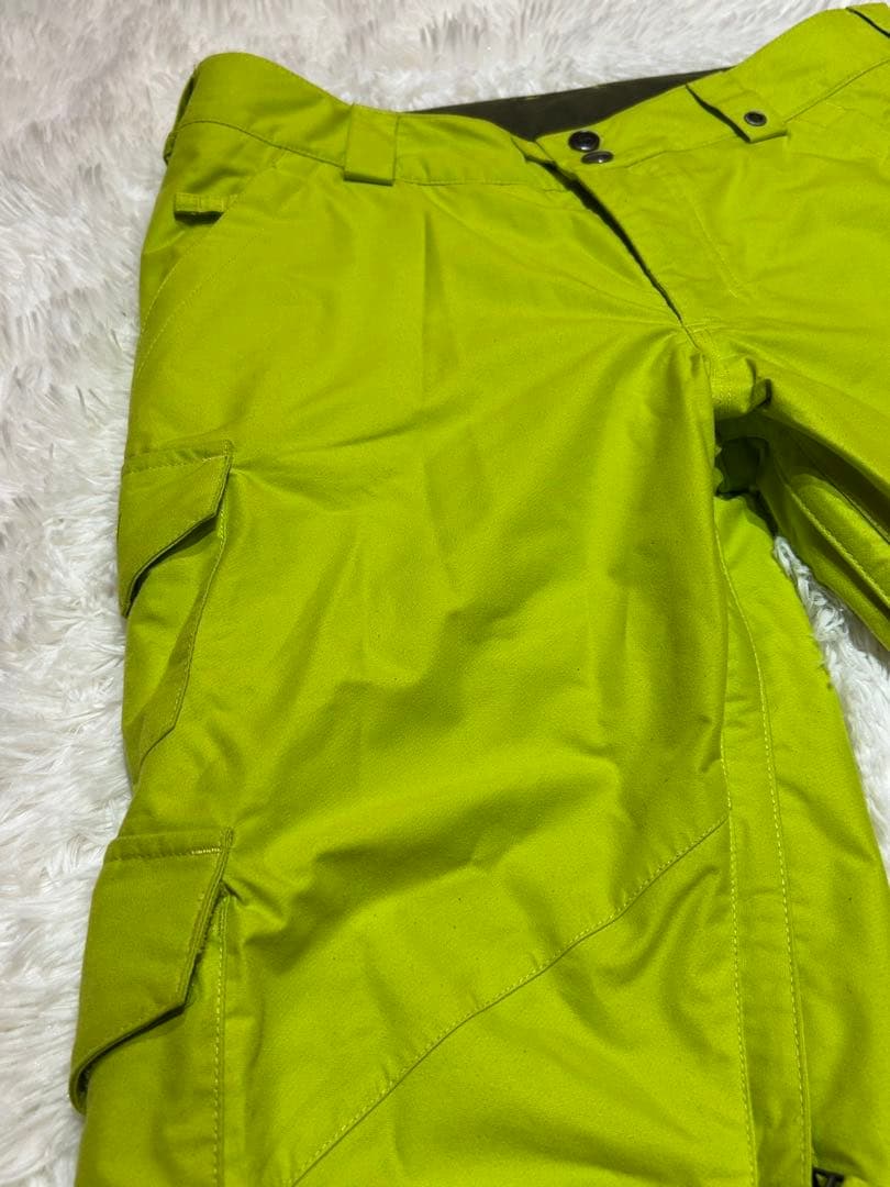 美品 BURTONスノーボードウェアカーゴパンツ メンズ L 蛍光ライムグリーン
