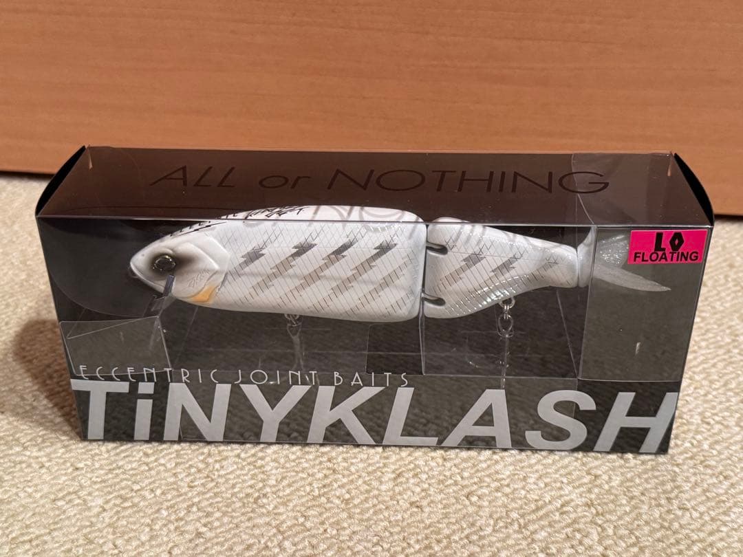 DRT TiNYKLASH LowタイニークラッシュElectric White