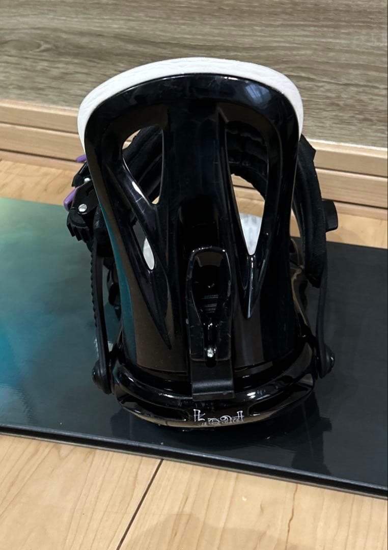 使用2回！超美品コスミックサーフ　クリスタ143cm✖️ヘッド　バインディングS